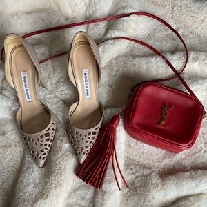 Nude Manolo Blahnik Pump